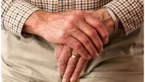 Five ways you can check in on vulnerable neighbours amid the extreme weather