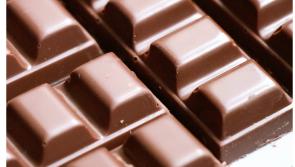 Nestl&eacute; to discontinue two popular chocolate bars 