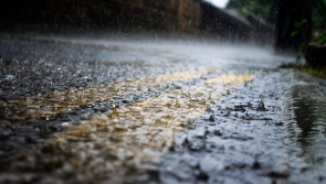 Met &Eacute;ireann issues Status Yellow rain alert for FOUR counties as flooding expected