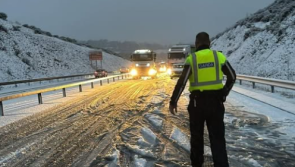 Garda&iacute; issue 'crucial' update for motorists as cold snap set to continue