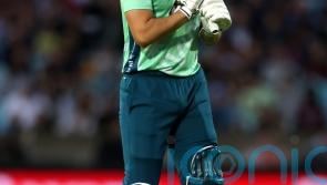 Dramatic finish keeps Surrey top of Vitality Blast South Group