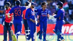 Richard Gleeson debut heroics in vain as India thrash England to seal T20 series