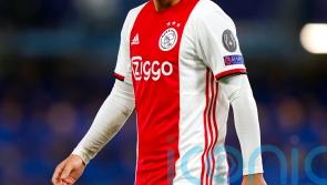 Ajax&rsquo;s Lisandro Martinez in England to finalise his move to Manchester United