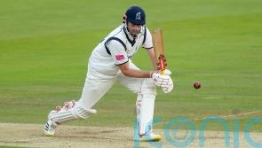 Warwickshire struggle to post big scores but battle to 240 for eight at Surrey