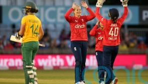 England cruise to third successive T20 international victory over South Africa