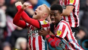 Sunderland shine to see off Millwall