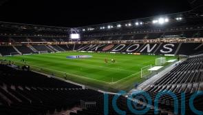 Liam Manning urges MK Dons to start fighting after home defeat to Fleetwood