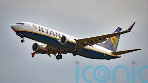Ryanair agrees four-year pay deal with Irish pilots