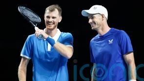 Murray brothers win doubles match but England claim Battle of the Brits trophy