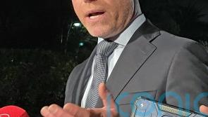 Health Minister says pressure on hospitals likely to get worse