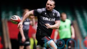 Ken Owens says Wales &lsquo;galvanised&rsquo; after strike threat and out to make fans proud