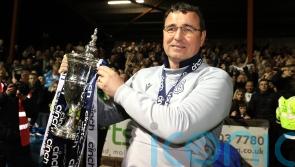 Dundee manager Gary Bowyer leaves role five days after securing promotion