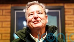 Jeff Stelling signs off from Soccer Saturday as touching tributes pour in