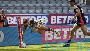 Tommy Makinson scores four tries as St Helens coast past Huddersfield