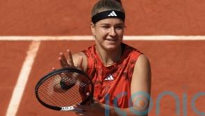 Karolina Muchova books French Open semi-final spot with straight sets win