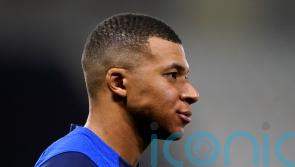 Kylian Mbappe tells Paris St Germain he will not extend his contract &ndash; reports