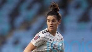 Arsenal defender Jen Beattie agrees new contract