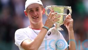 Henry Searle ends 61-year wait for British success in Wimbledon boys&rsquo; singles