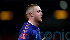 Mansfield see off Stockport with late double from Davis Keillor-Dunn