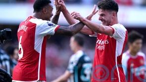 Arsenal finish with a flourish to win thriller against Manchester United