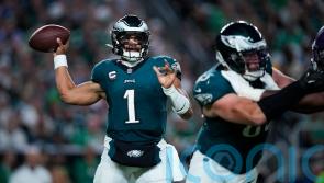 Jalen Hurts throws two touchdowns as Philadelphia Eagles beat Minnesota Vikings