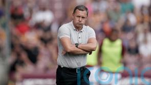 Paul Hurst frustrated by referee as Grimsby lose to Wrexham