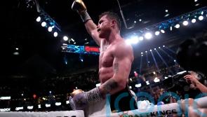 Canelo Alvarez dominates for unanimous decision over Jermell Charlo