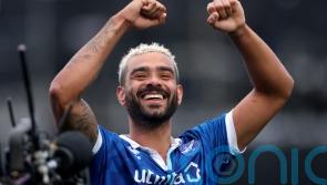 Paul McCallum hits stoppage-time winner as Eastleigh dump Reading out of FA Cup