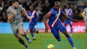 Ten-man Everton hold Crystal Palace to force FA Cup third-round replay