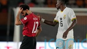Mohamed Salah forced off with injury as Egypt draw with Ghana at AFCON