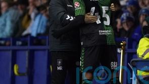 Mark Robins labels Sheff Wed fans who booed Kasey Palmer &lsquo;absolute clowns&rsquo;