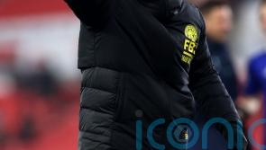 Boss Enzo Maresca brushes off fans&rsquo; criticism as Leicester march on