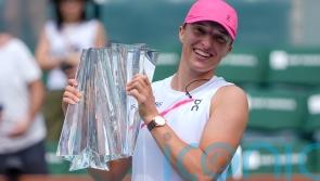 Iga Swiatek secures title at Indian Wells with final victory over Maria Sakkari