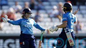 England ease to victory in opening ODI against New Zealand