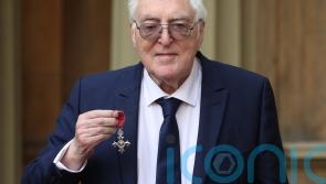 Snooker mourns &lsquo;voice of the sport&rsquo; Clive Everton