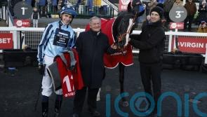 Onesmoothoperator cruises to Geelong Cup glory to set up Melbourne tilt