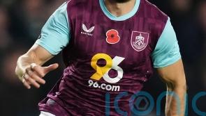 Jay Rodriguez keeps his cool to score late penalty and end Burnley&rsquo;s winless run