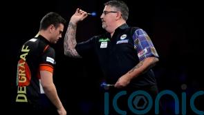 Unhappy birthday &ndash; former champion Gary Anderson bows out of World Championship