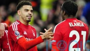 Nottingham Forest up to second after victory at Everton