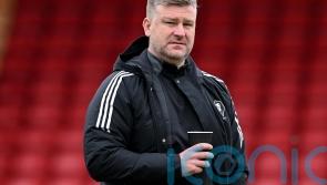 Karl Robinson wants big push from Salford in bid for play-off spot