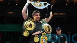 Lauren Price eases past Natasha Jonas to become unified welterweight champion