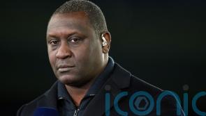 Emile Heskey does not see enough &lsquo;battlers&rsquo; in Leicester team to keep them up