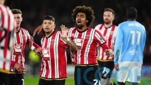 Sheffield United brush aside Coventry to reclaim top spot in Championship
