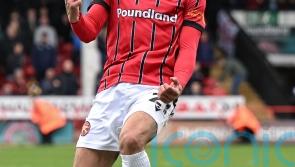 Taylor Allen free-kick rescues point for leaders Walsall