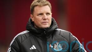 Eddie Howe congratulates Newcastle players from hospital bed after Man Utd win