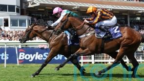 Lead Artist tops Dancing Gemini in Lockinge thriller