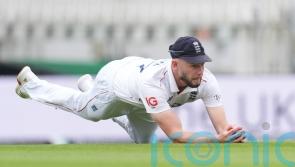 Toothless England attack struggle as India build 166-run lead by lunch