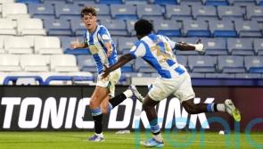 Huddersfield sink Leicester in shoot-out to set up trip to Sunderland