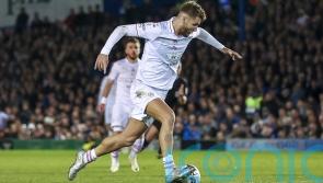 John McAtee returns to haunt old side as Bolton leave 10-man Barnsley with point