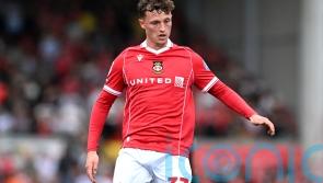 Nathan Broadhead double fires Wrexham past Reading and into third round